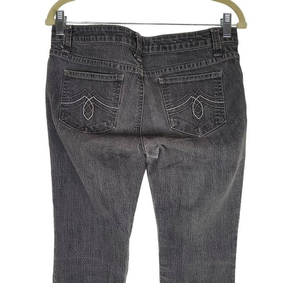 So Juniors 7 Black Wash Skinny Jeans - Picture 6 of 13